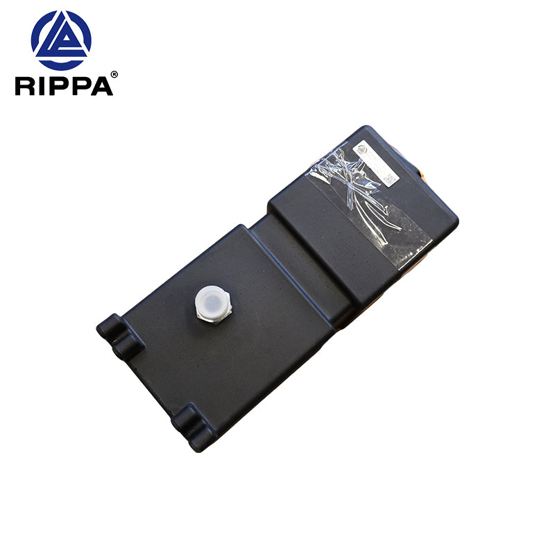 Excavator R18-4 Kubota Plastic Hydraulic Tank[LP0115040111]