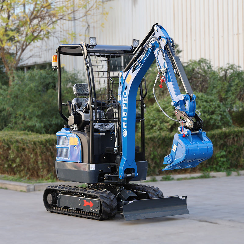 R18  Roof + Retractable Side Swing Kubota D902 [LP02011003]